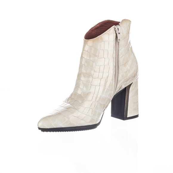 Hispanitas white ankle boots - Picture 5 of 5